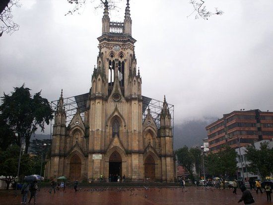 la Iglesia Nuestra Señora de Lourdes