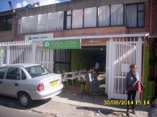 Pura Vida Juice Bar & Restaurante