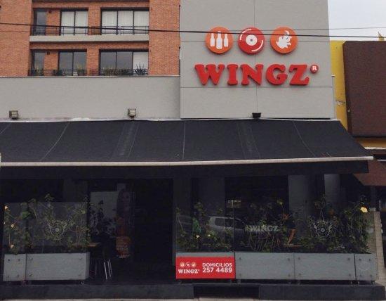 Wingz, Wings and Beer