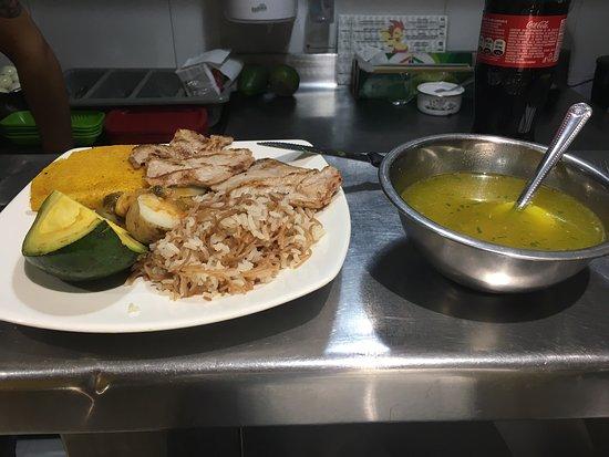 Distrito Gayina Piqueteadero Gourmet