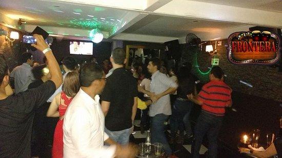 Bar Frontera
